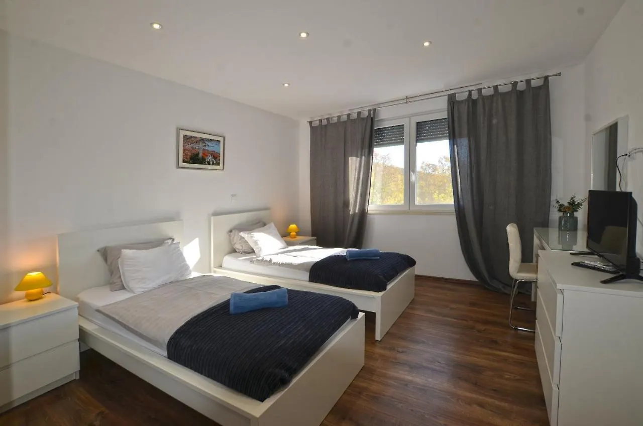 Villa Nin Rovinjsko Selo 0*,